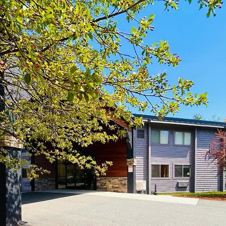 A Hotel Inn Sunapee Mount Sunapee ภายนอก รูปภาพ