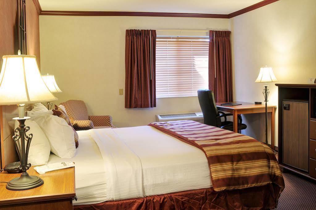 A Hotel Inn Sunapee Mount Sunapee ภายนอก รูปภาพ